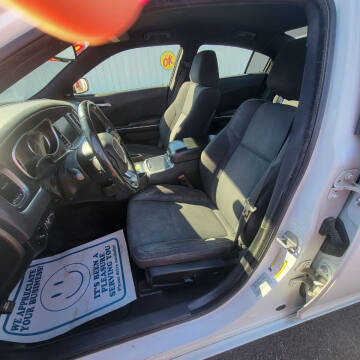 2015 Dodge Charger SXT