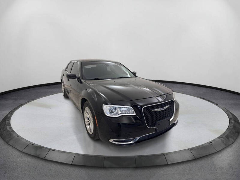2018 Chrysler 300 Touring