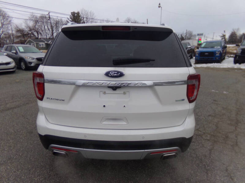 2016 Ford Explorer Platinum