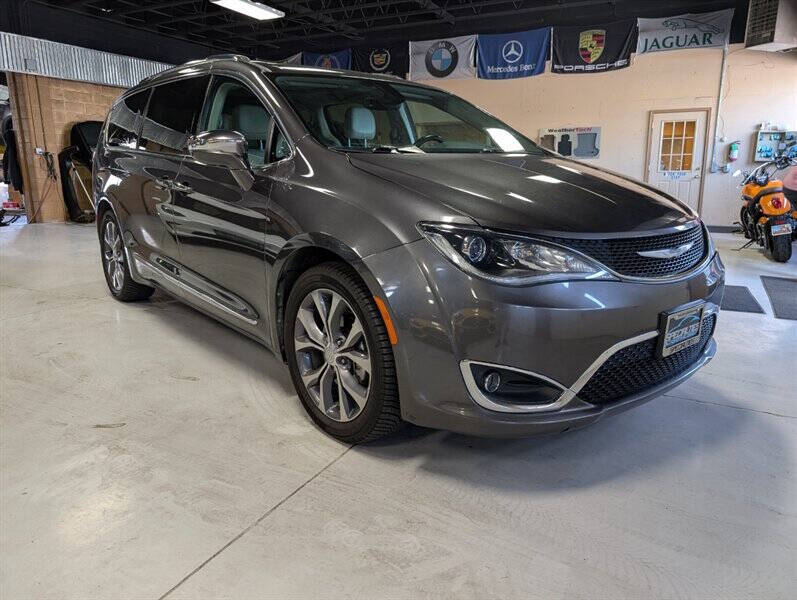 2017 Chrysler Pacifica Limited