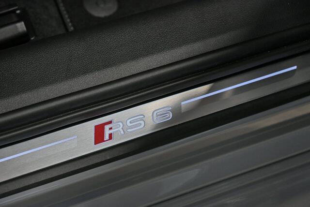 2024 Audi RS 6 Avant 4.0T quattro Avant performance