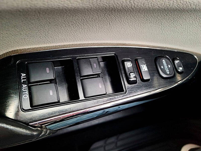 2018 Toyota Avalon XLE