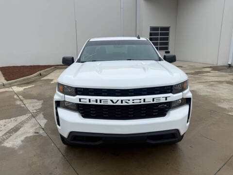 2020 Chevrolet Silverado 1500 Custom