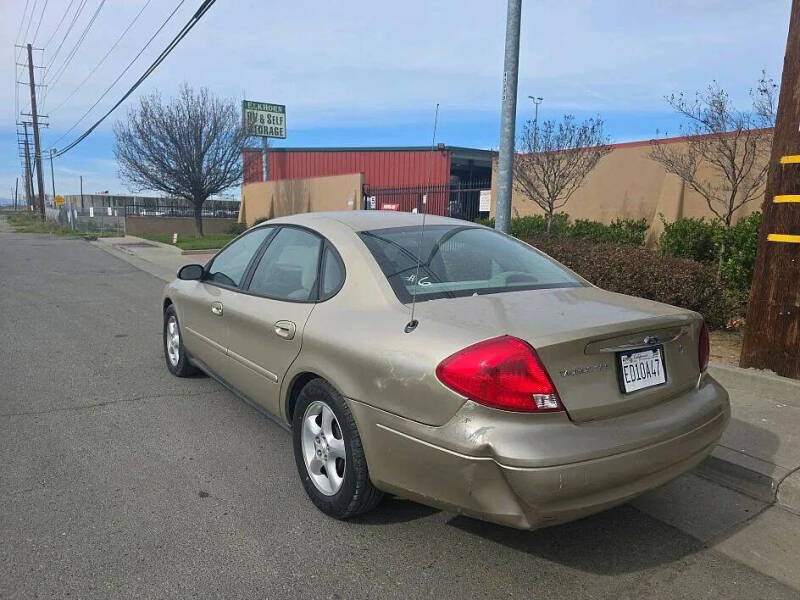 2000 Ford Taurus SES