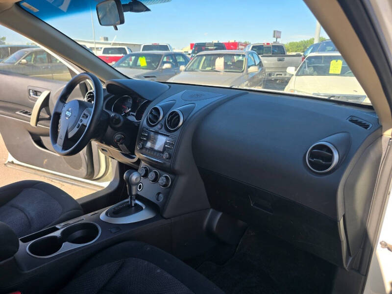 2013 Nissan Rogue SV