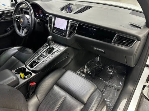 2018 Porsche Macan S