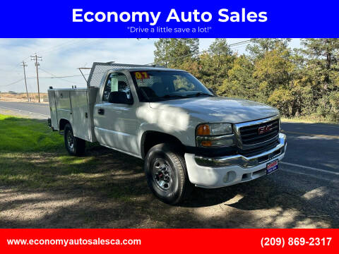 2007 GMC Sierra 2500HD Classic for sale at Economy Auto Sales in Riverbank CA