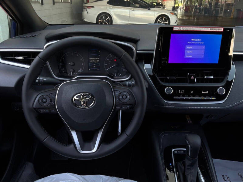 2026 Toyota Corolla Hatchback SE