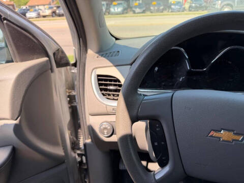 2017 Chevrolet Traverse LS