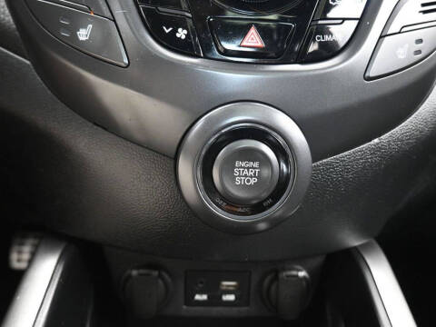 2016 Hyundai Veloster