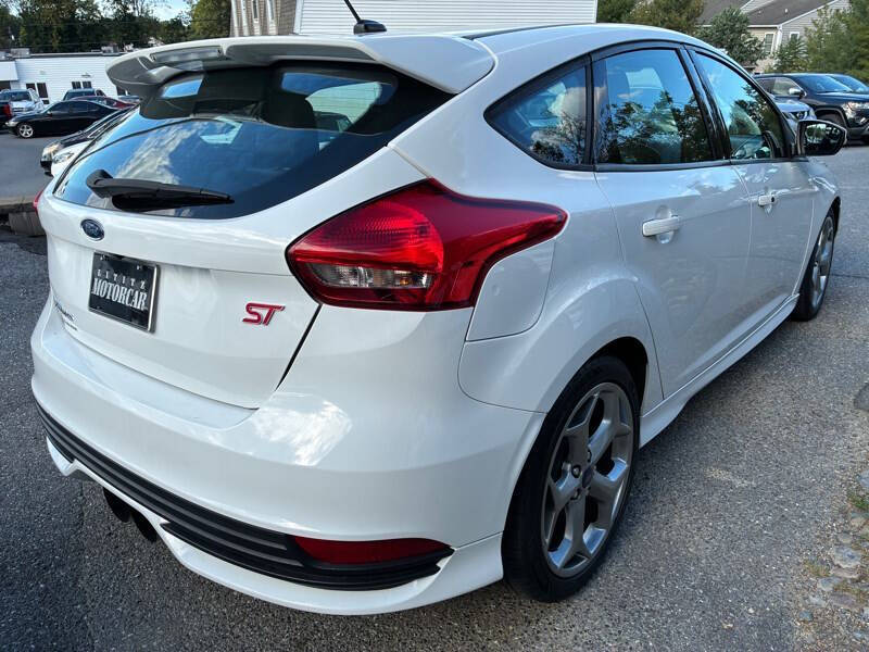 2017 Ford Focus ST