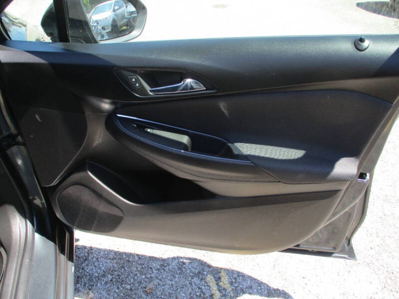 2018 Chevrolet Cruze LT Auto