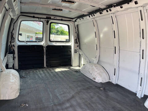 2018 Chevrolet Express 2500