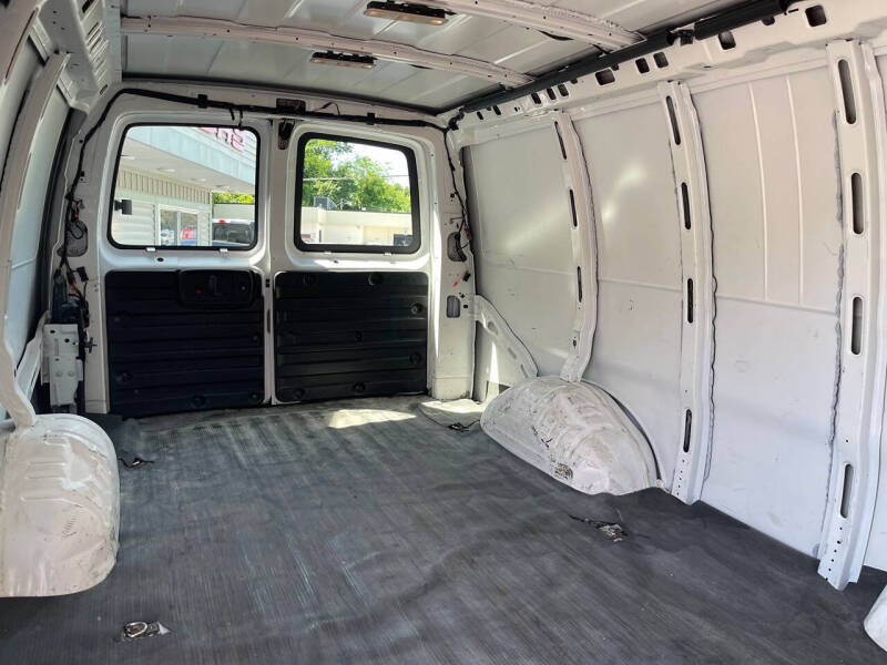 2018 Chevrolet Express 2500