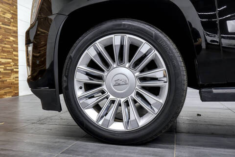 2018 Cadillac Escalade ESV Platinum