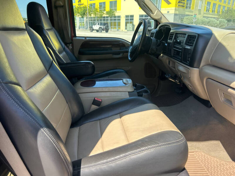 2005 Ford Excursion Eddie Bauer