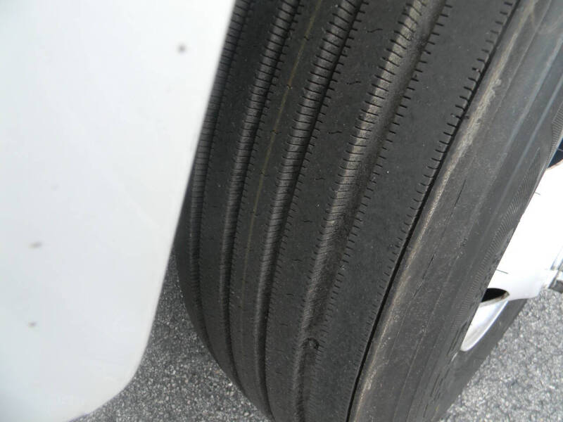 2018 Freightliner M2 106