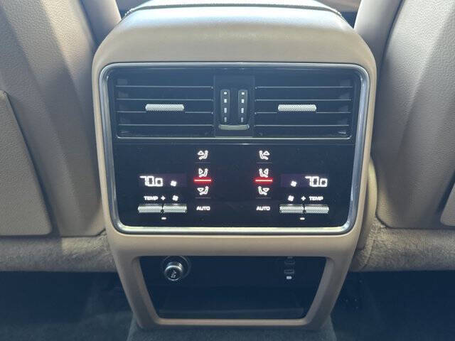 2022 Porsche Cayenne