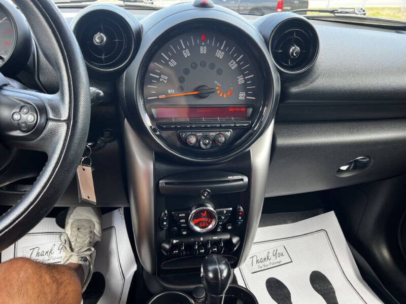 2015 MINI Countryman Cooper