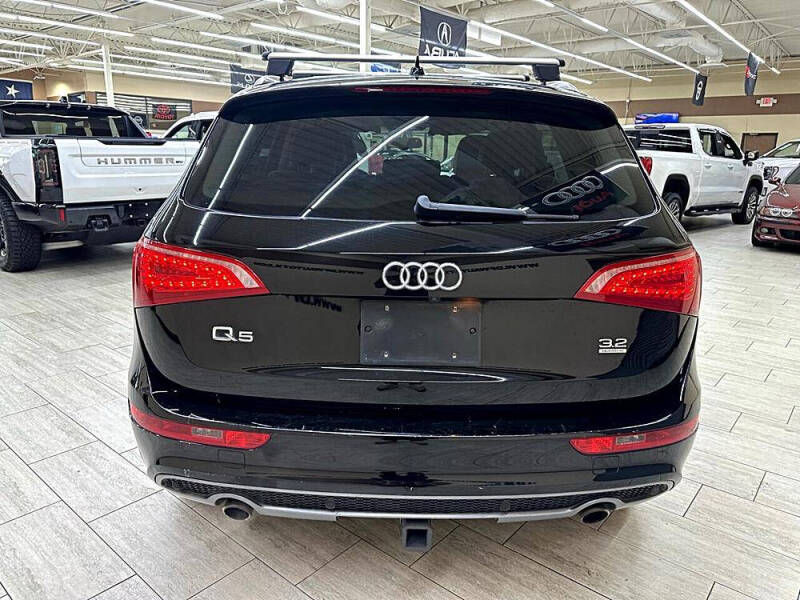2012 Audi Q5 3.2 quattro Premium Plus