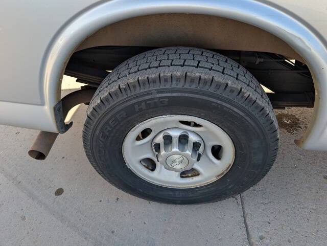 2016 Chevrolet Express LS 2500