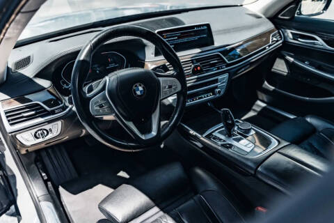 2022 BMW 7 Series 740i xDrive
