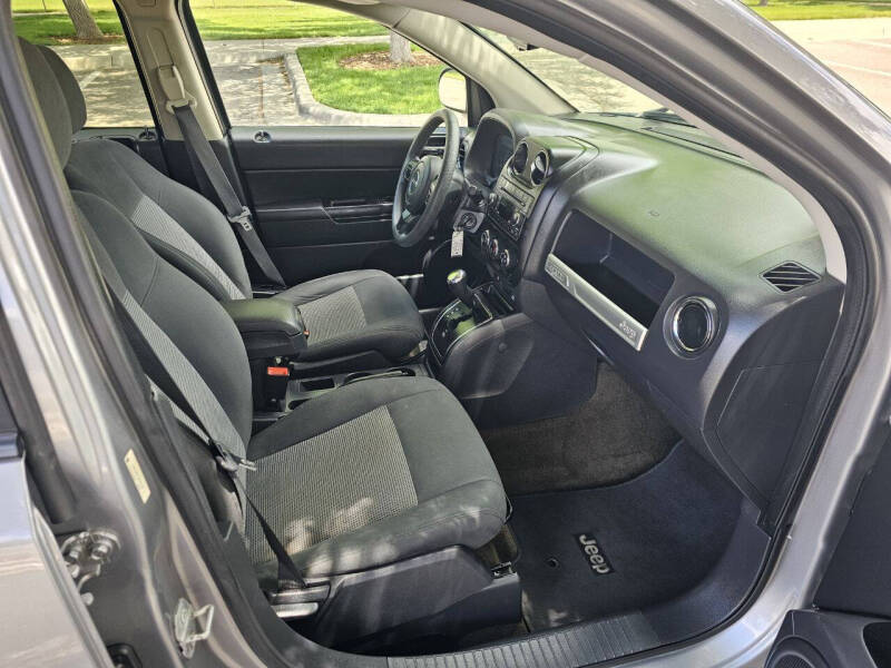 2016 Jeep Compass Sport