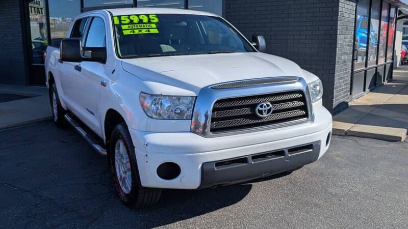 2009 Toyota Tundra SR5's photo
