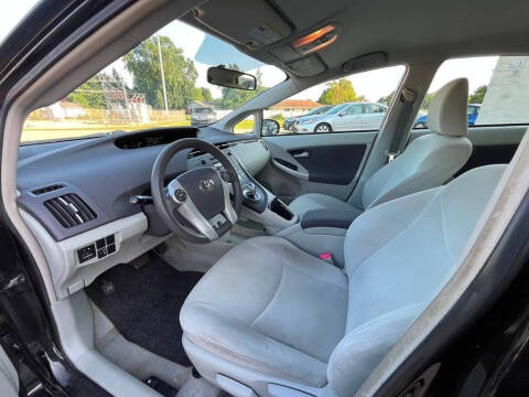2010 Toyota Prius II