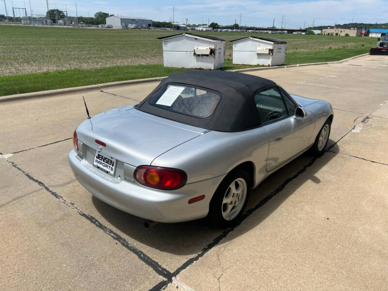 1999 Mazda MX-5 Miata