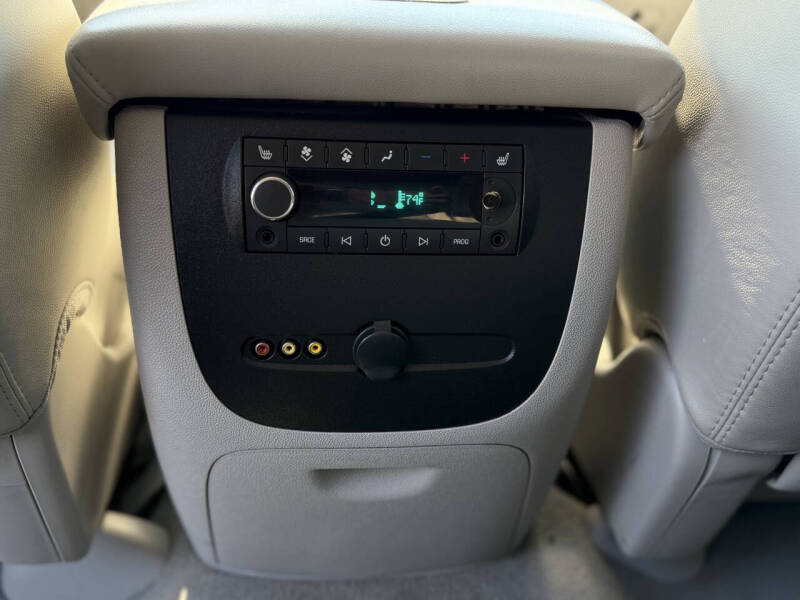 2011 GMC Yukon SLT