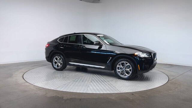 2023 BMW X4 xDrive30i