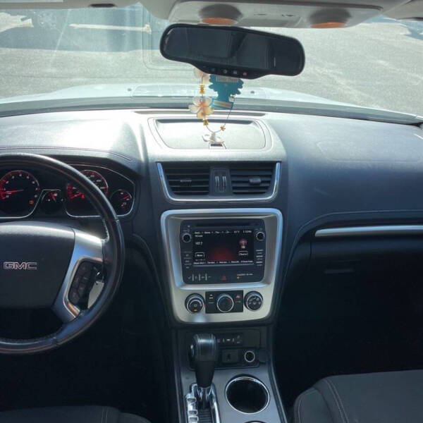 2016 GMC Acadia SLE-2