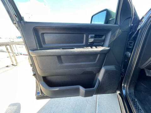 2016 RAM 1500 Tradesman