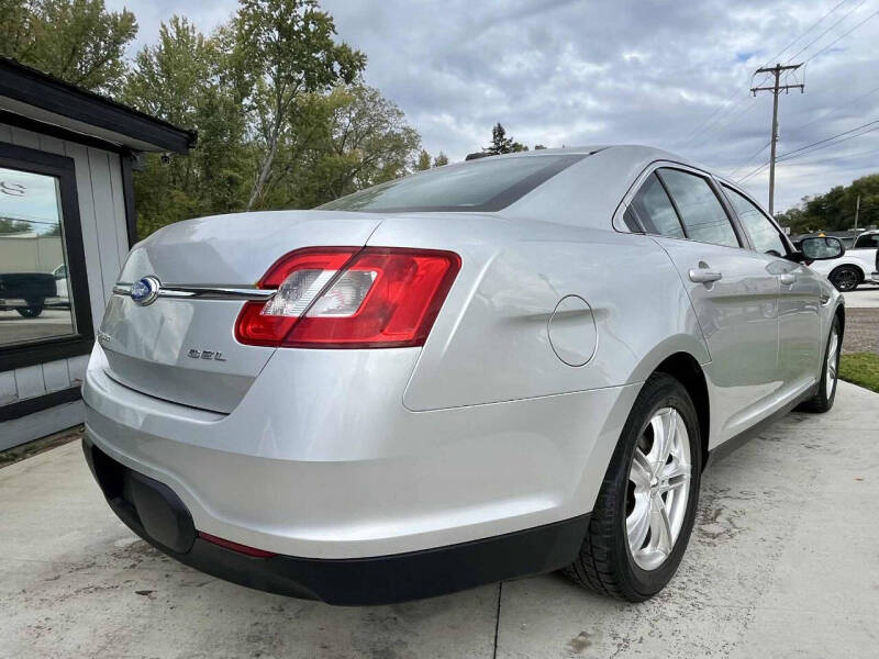 2012 Ford Taurus SEL
