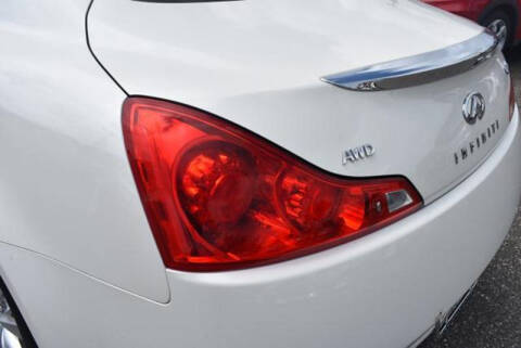 2015 Infiniti Q60 Coupe