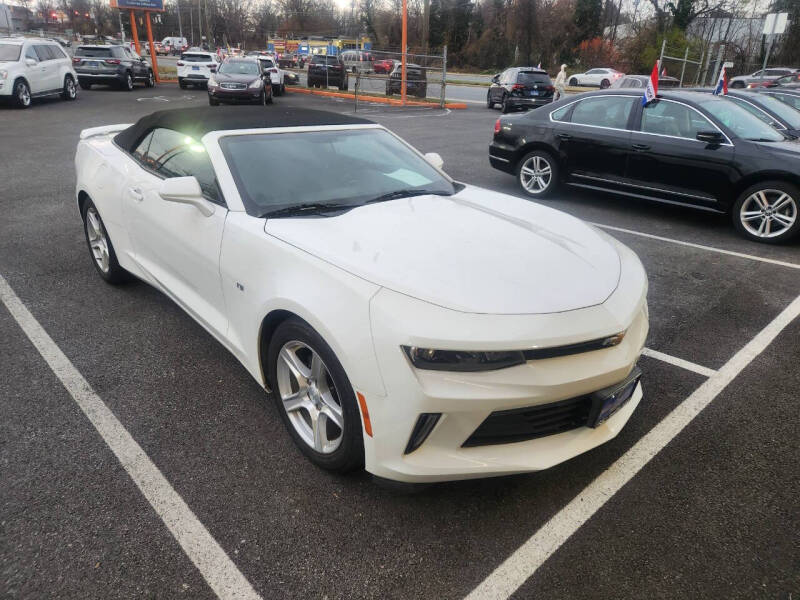 2018 Chevrolet Camaro 1LT's photo