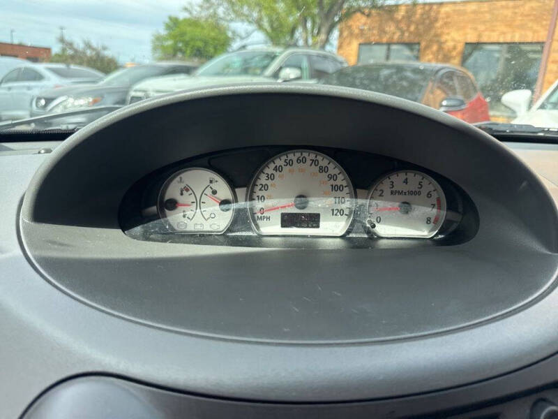 2003 Saturn Ion 3