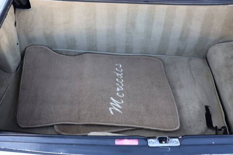 1988 Mercedes-Benz 560-Class 560 SL