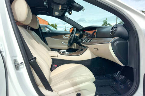 2018 Mercedes-Benz E-Class E 300