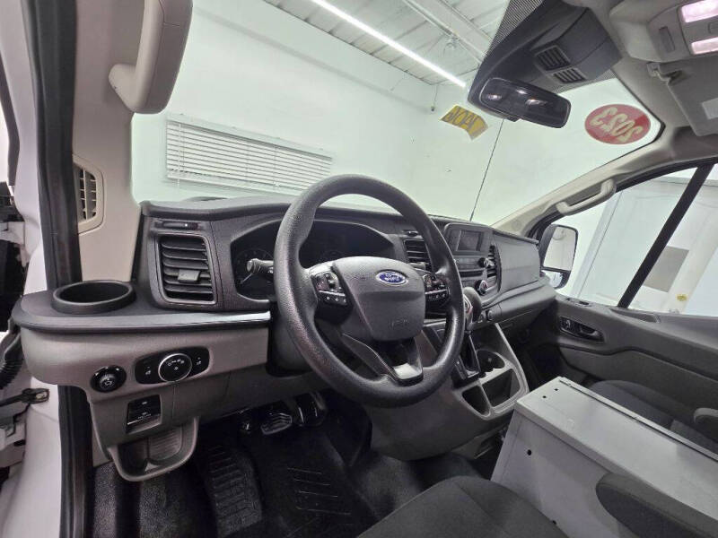 2023 Ford Transit