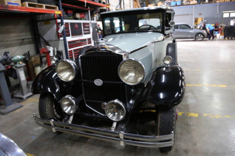 1929 Packard 8 LIMOUSINE