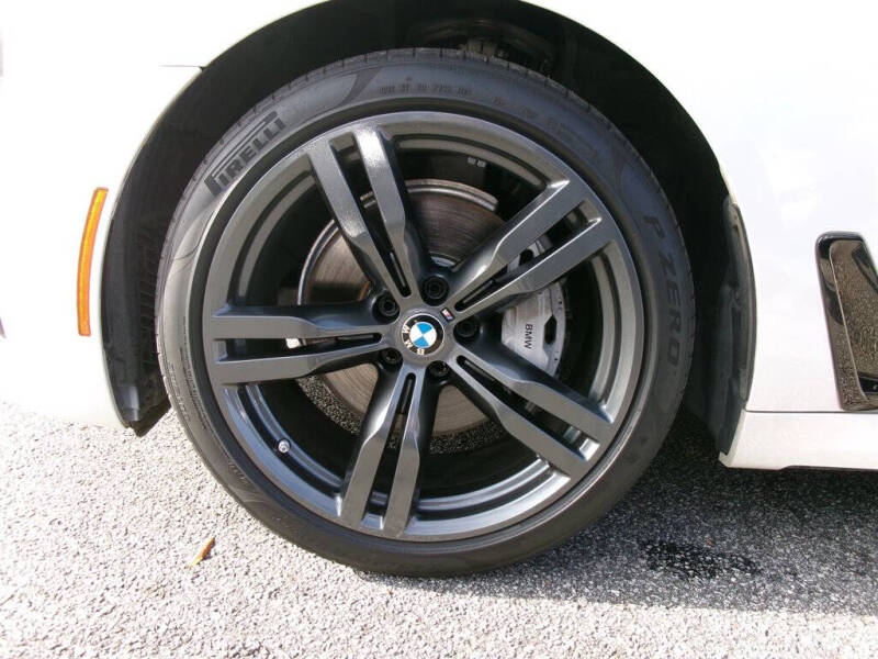 2018 BMW 7 Series 740i