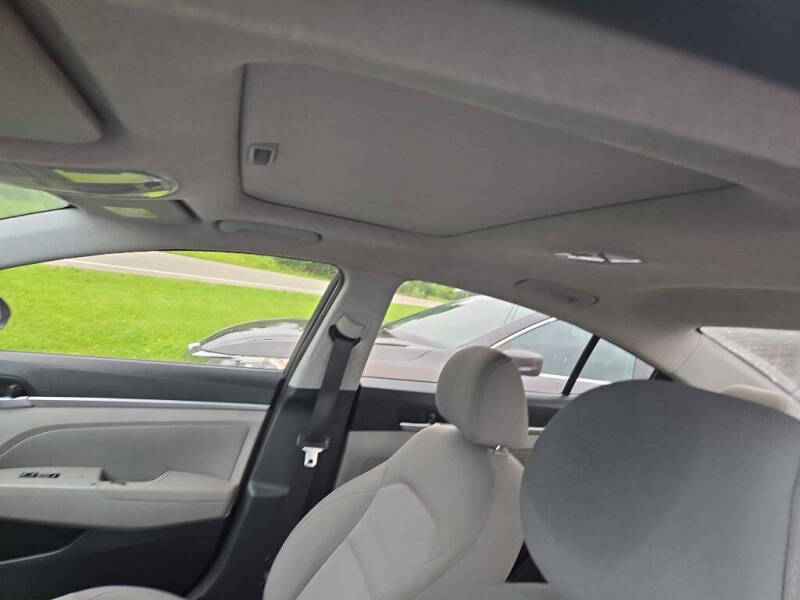2019 Hyundai Elantra