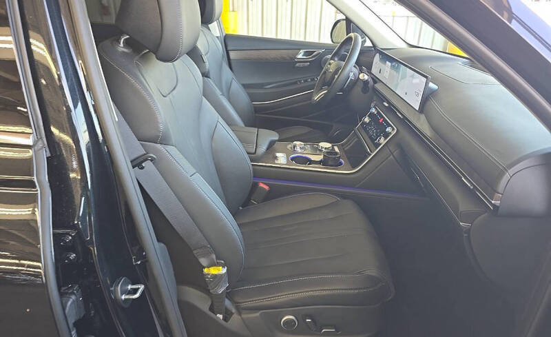 2025 Genesis GV80 2.5T Advanced