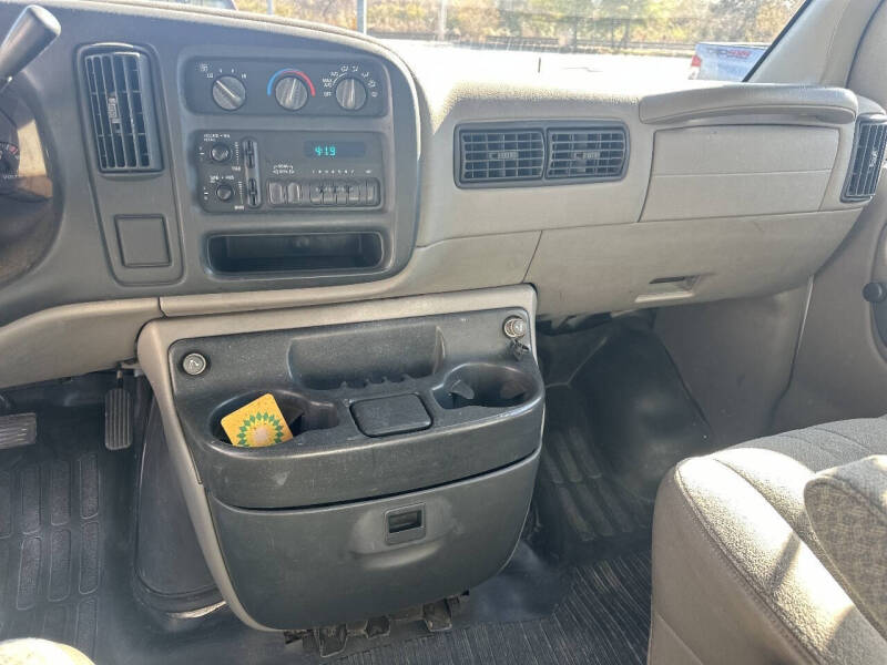 2000 Chevrolet Express 3500