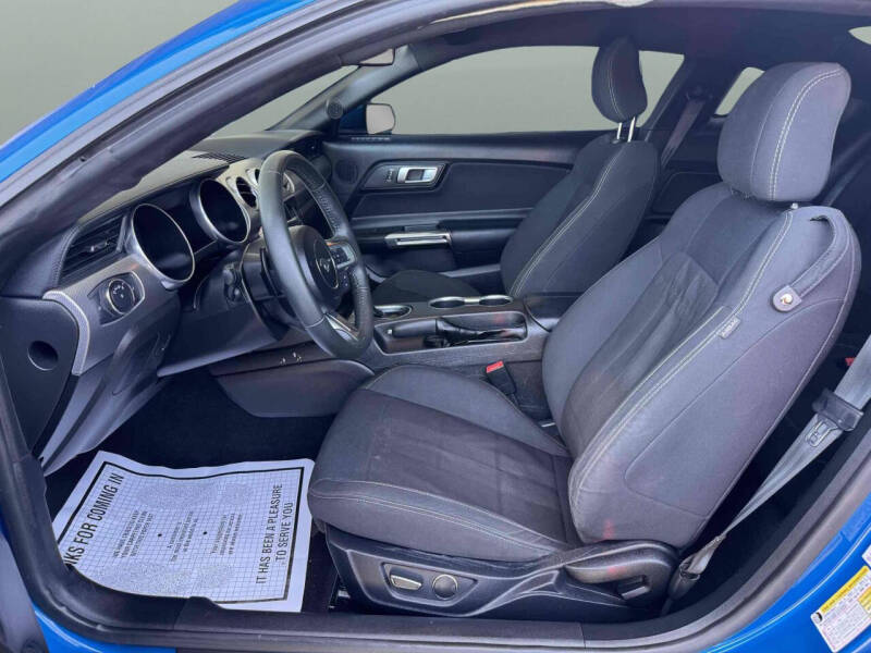 2019 Ford Mustang EcoBoost