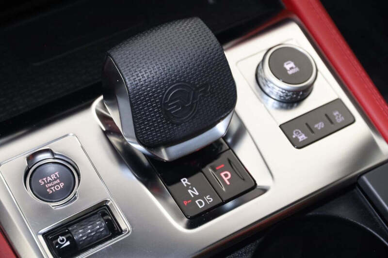 2024 Jaguar F-PACE SVR