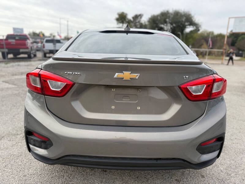 2018 Chevrolet Cruze LT Auto
