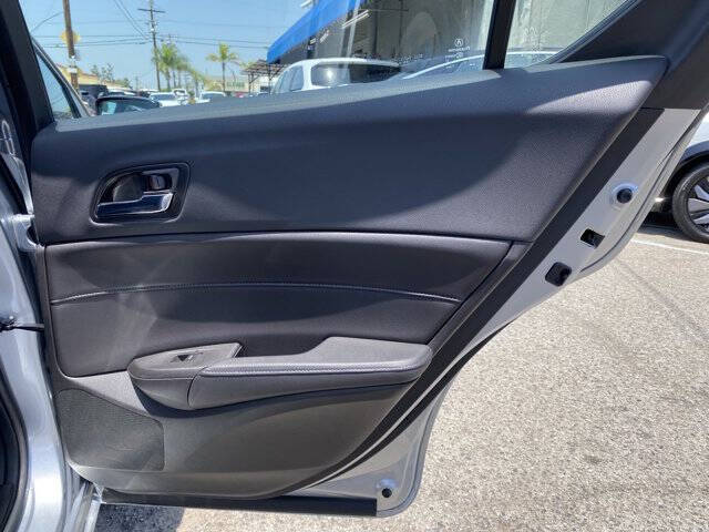 2018 Acura ILX
